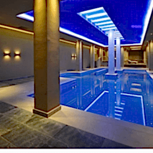 İÇTEN TAŞMALI OTEL HAVUZU